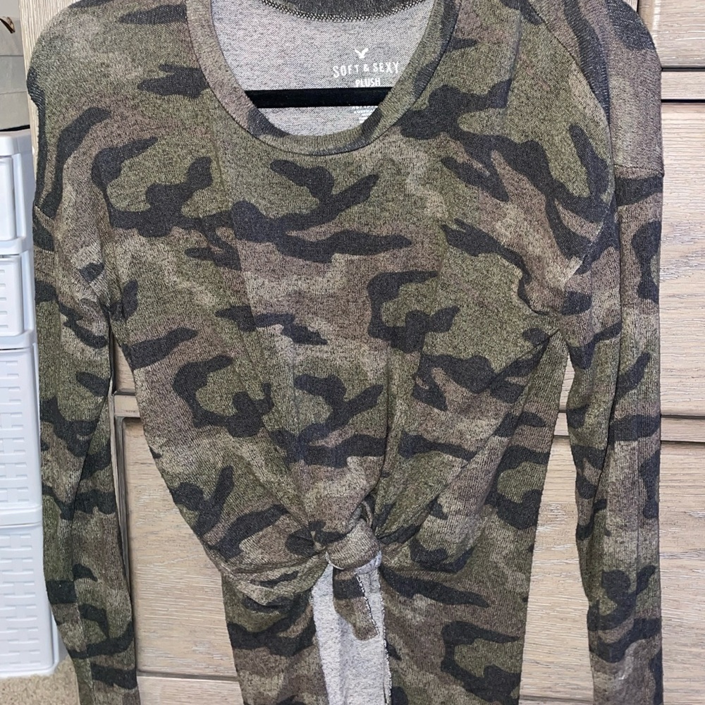 knotted sweater